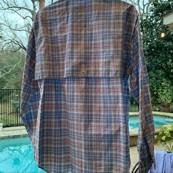 Vineyard Vines Blue-Red LS Harbor Shirt size medium - Picture 7 of 7